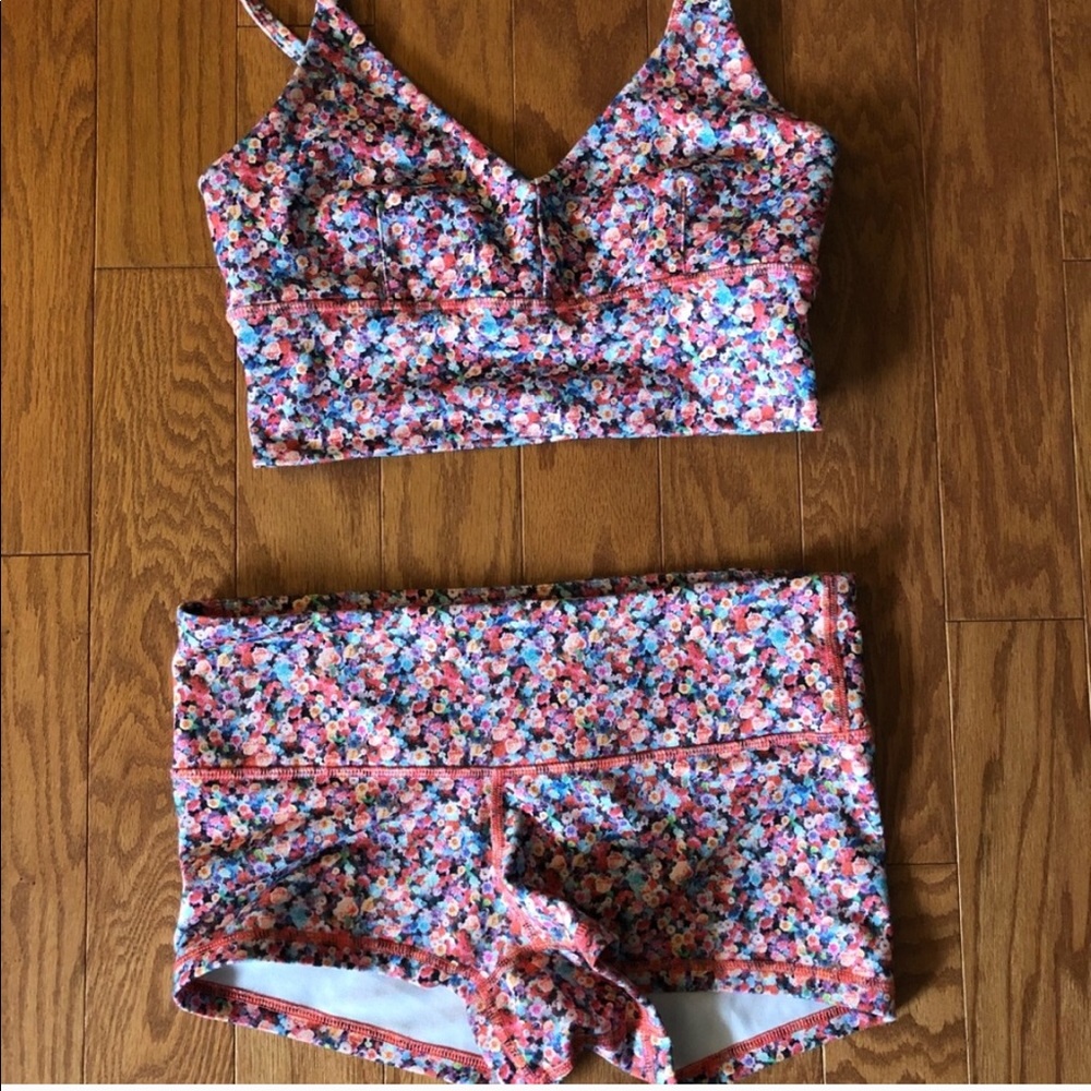 Floral lululemon boogie shorts
